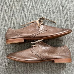 Frye Leather Jillian Oxford Shoes